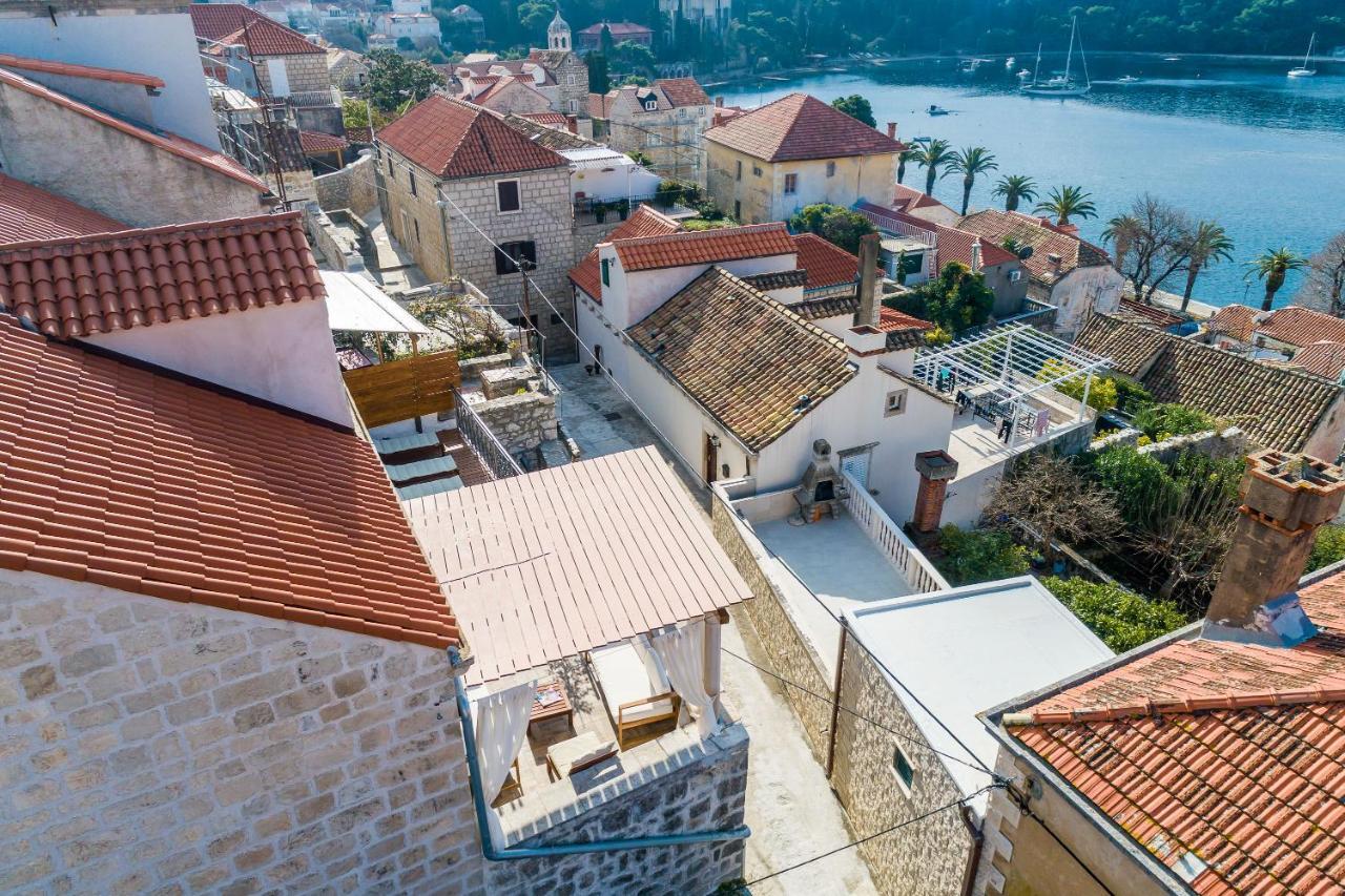 Dubrovnik-Cavtat Villa Mima -Sea Front Villa With Pool Exterior photo